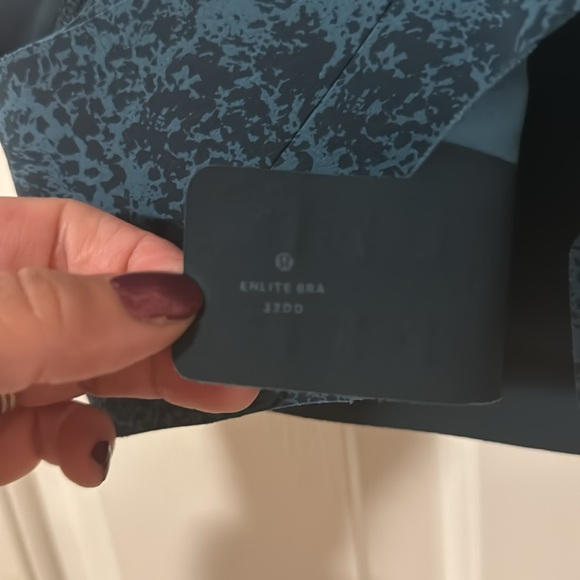 Lululemon energy bra 32DD - Picture 4 of 5